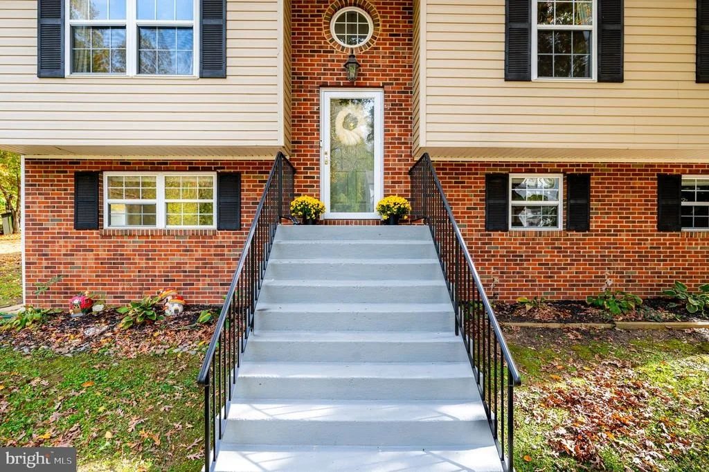 Photo of 4790 HOWARD PLACE