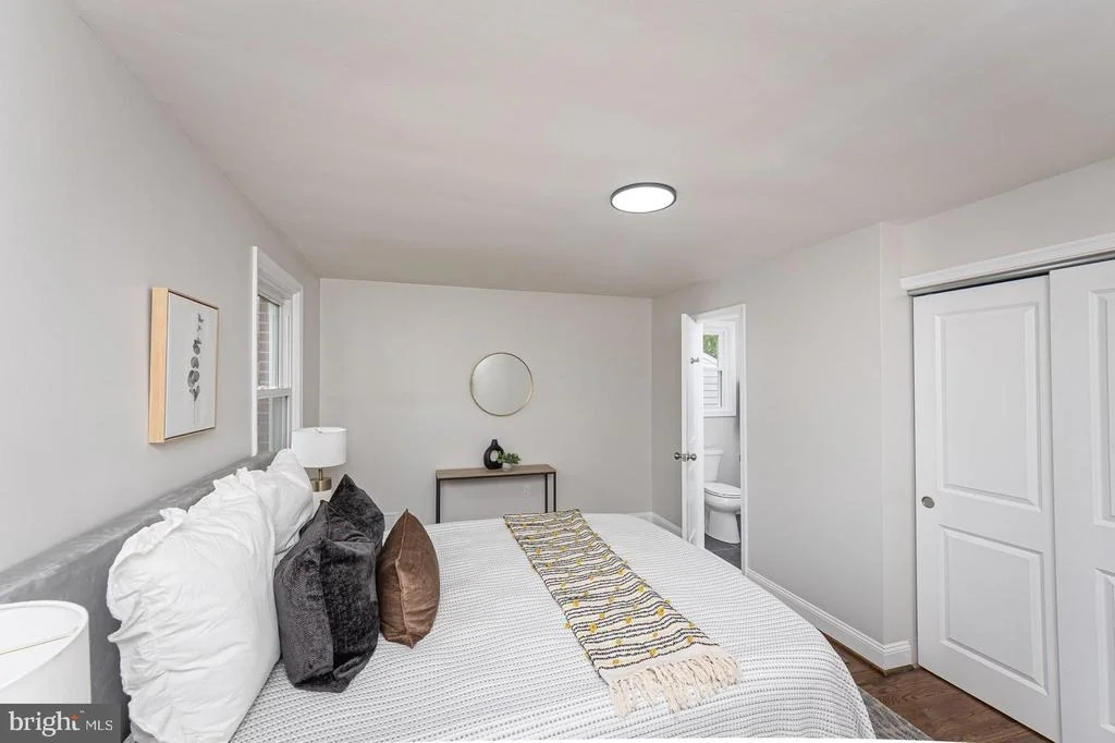 Photo of 536 BROOK ROAD