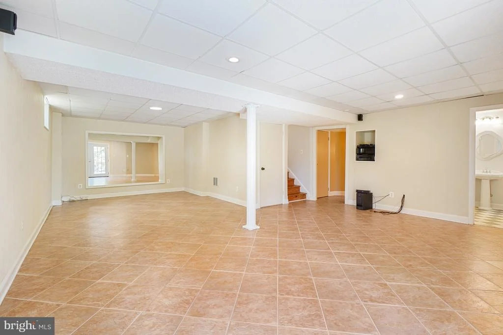 Photo of 17413 CHEROKEE LANE