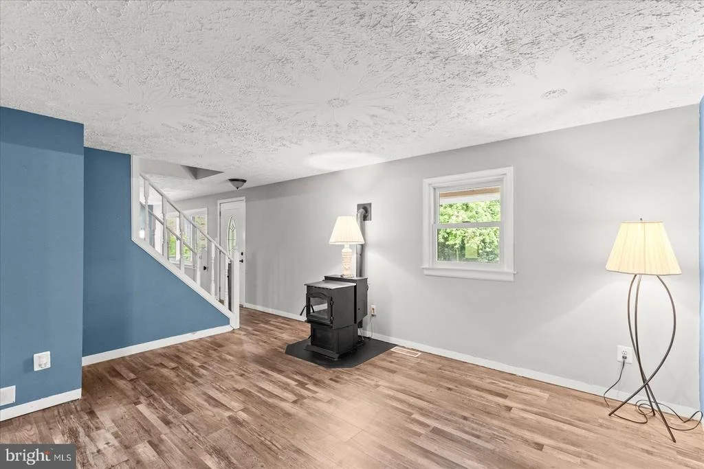 Photo of 1426 RIDGE ROAD