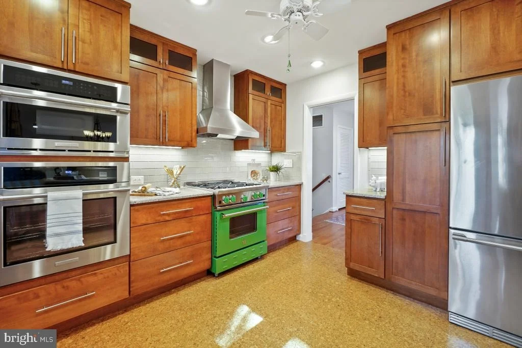 Photo of 418 NEALE COURT