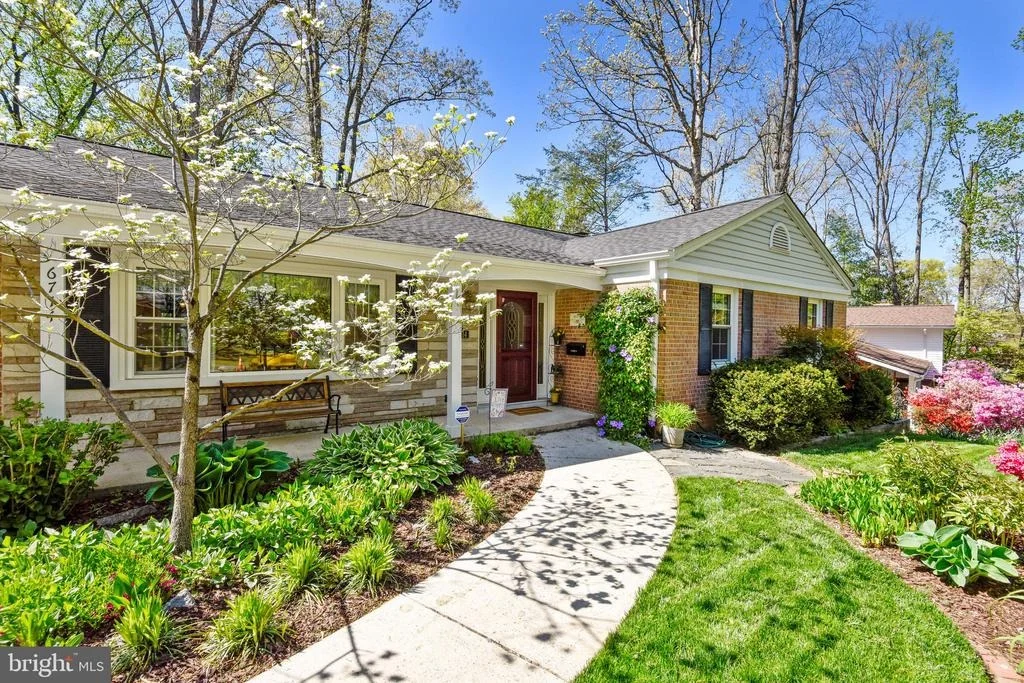 Photo of 6714 CANEEL COURT