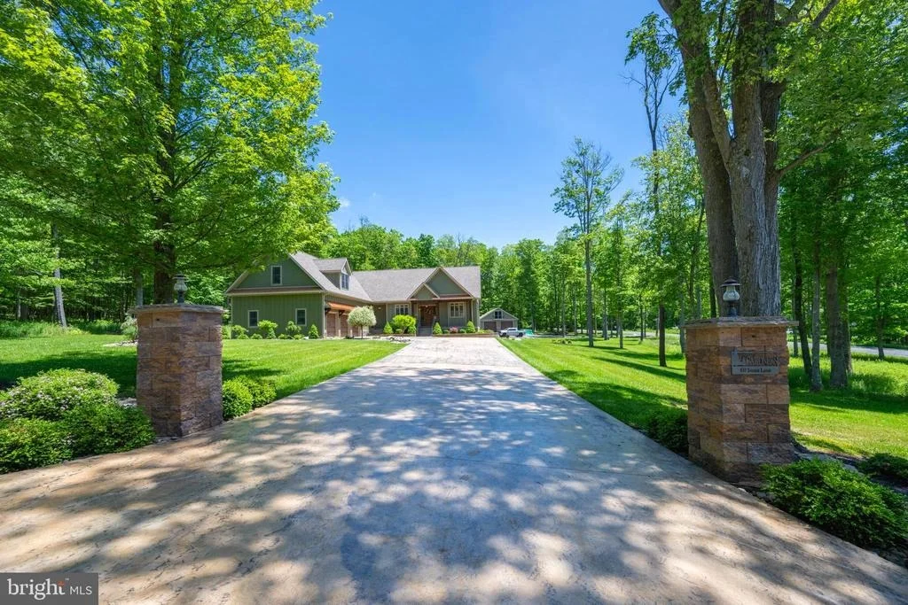 Photo of 60 JOANS LANE