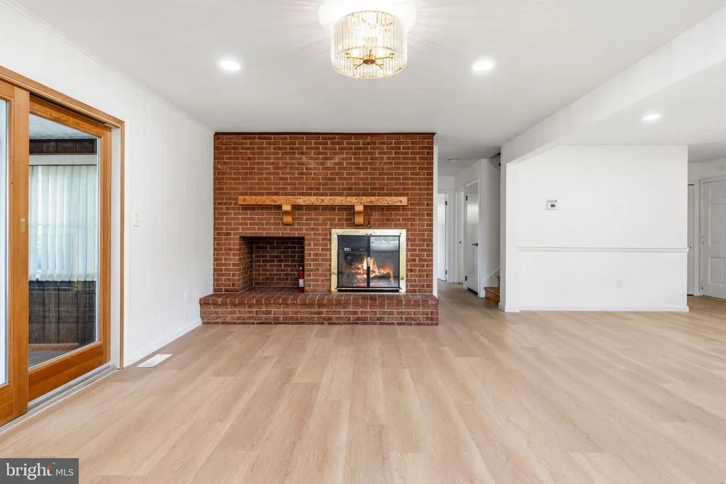 Photo of 6783 SUNNYBROOK DRIVE
