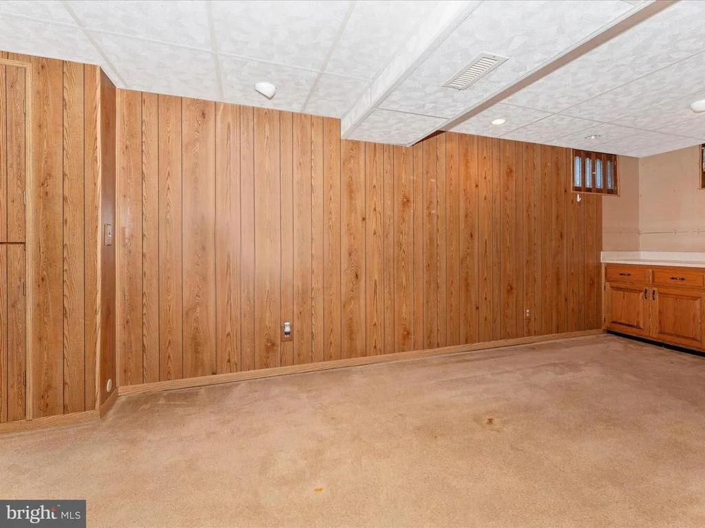 Photo of 158 STONEGATE DRIVE