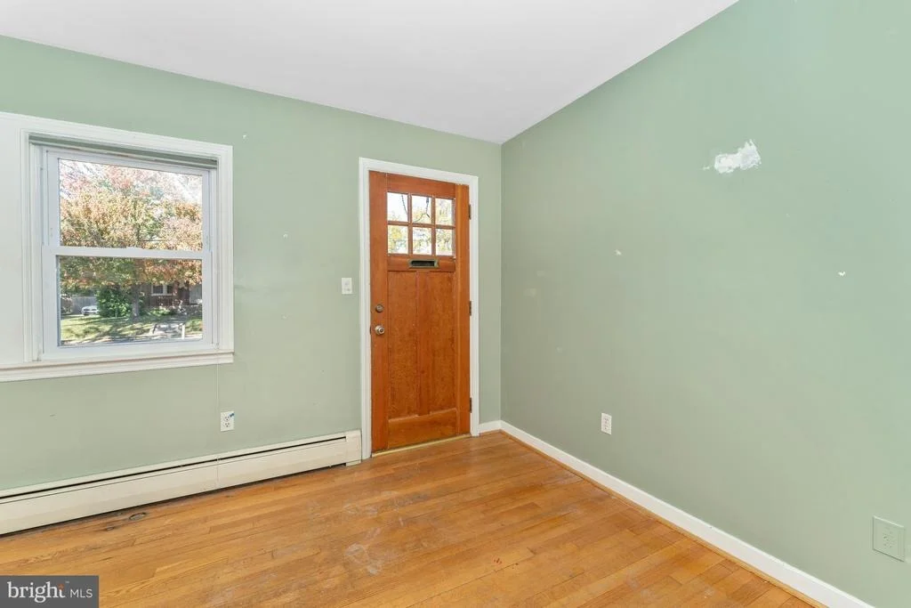 Photo of 406 LEE PLACE