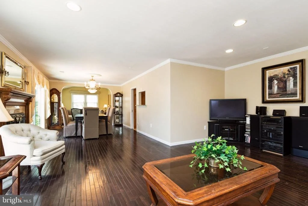 Photo of 10801 MIDSUMMER DRIVE