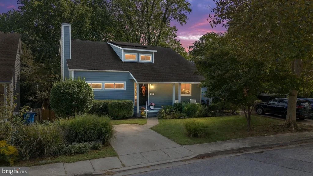 Photo of 237 CHATHAM LANE