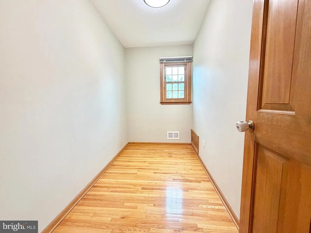 Photo of 8 EVANS DRIVE