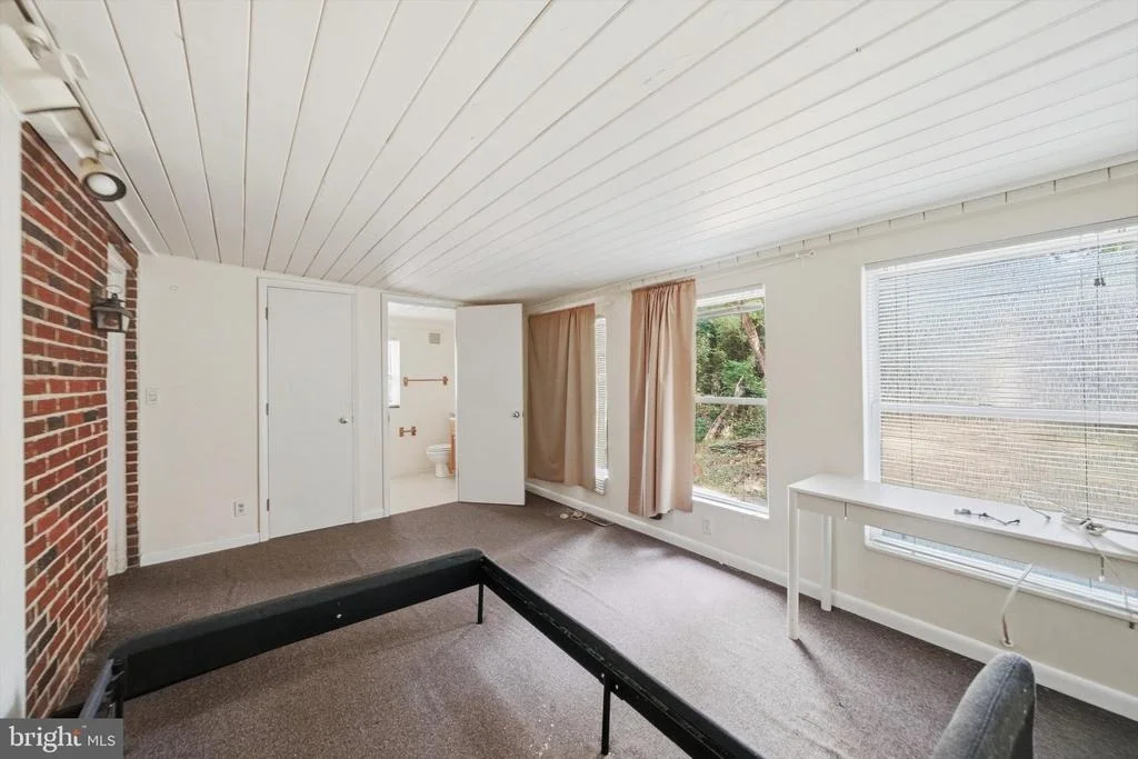 Photo of 2600 COOL SPRING ROAD