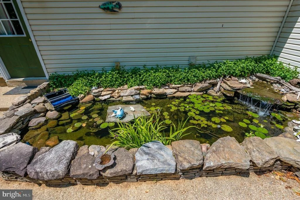Photo of 4737 ELMER DERR ROAD