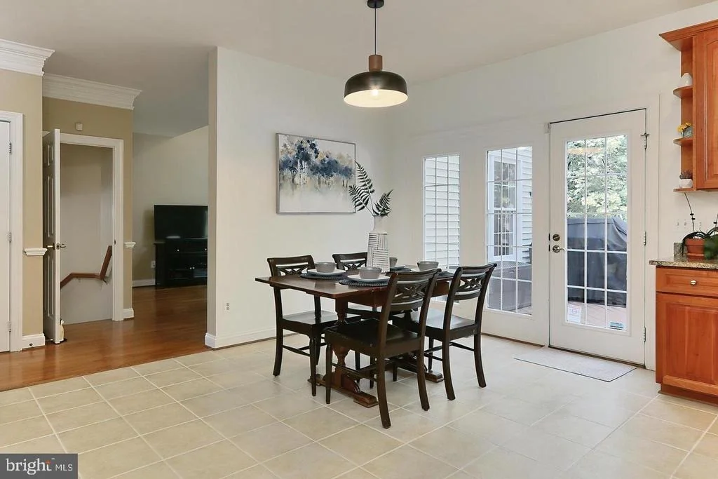 Photo of 5749 YEWING WAY