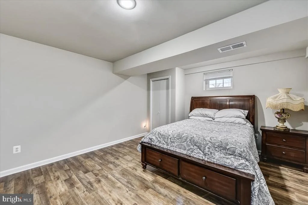 Photo of 9808 GREENVIEW LANE