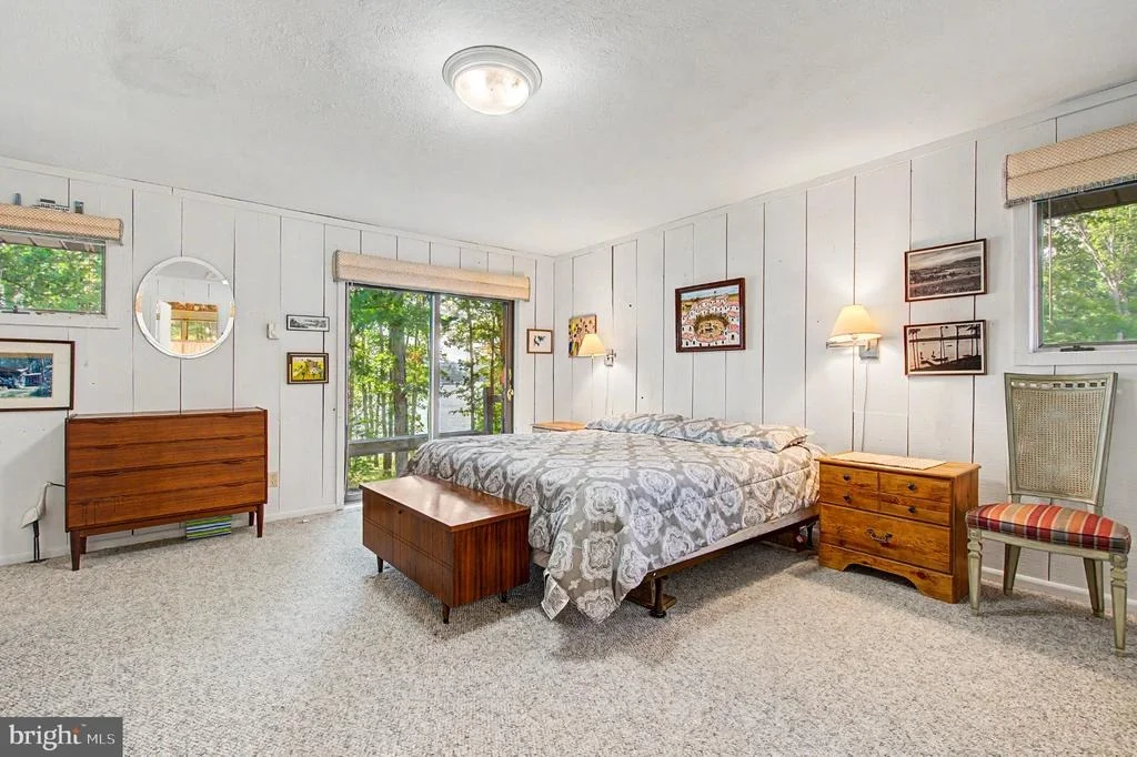 Photo of 1677 SHORELINE DRIVE
