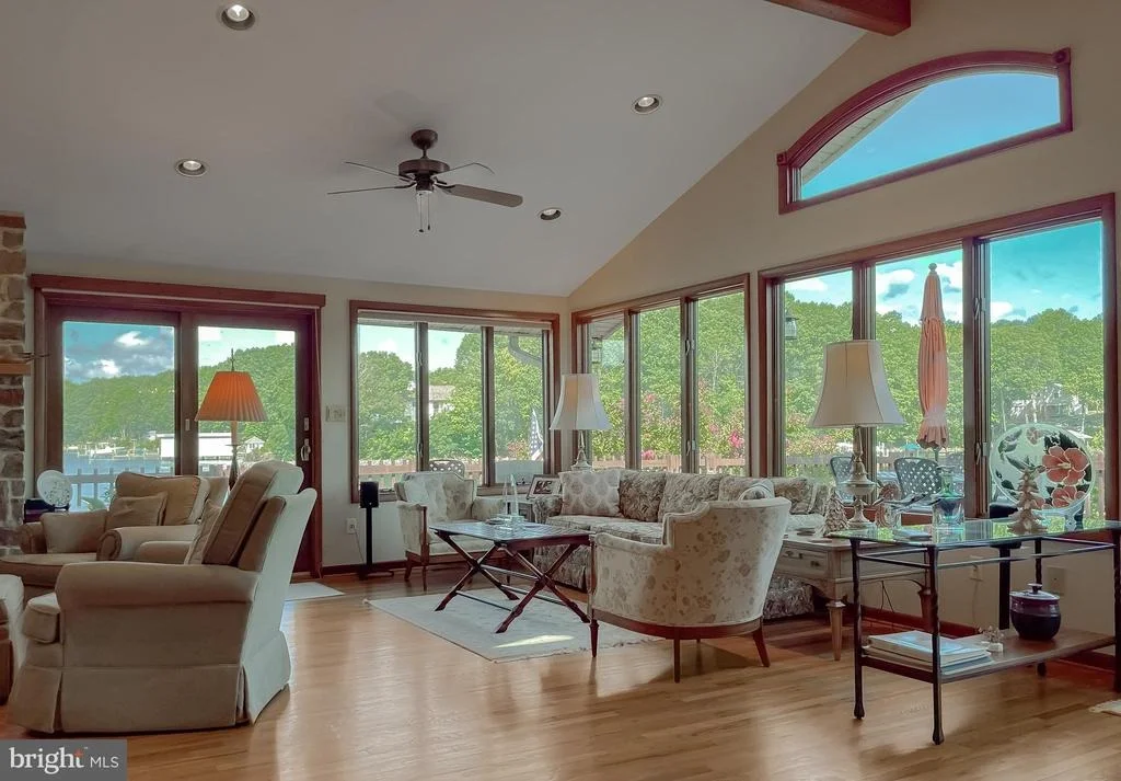 Photo of 222 HARBOR DRIVE