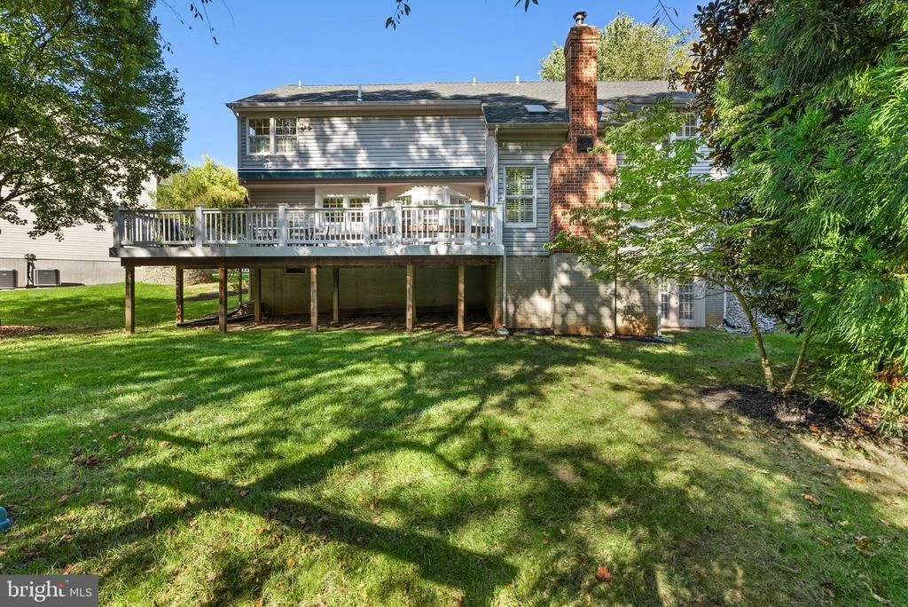 Photo of 11610 SILVERMAPLE COURT