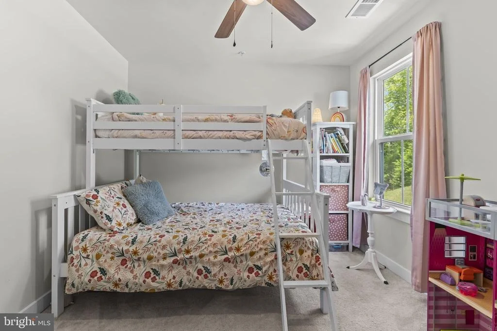 Photo of 2944 HERITAGE DRIVE