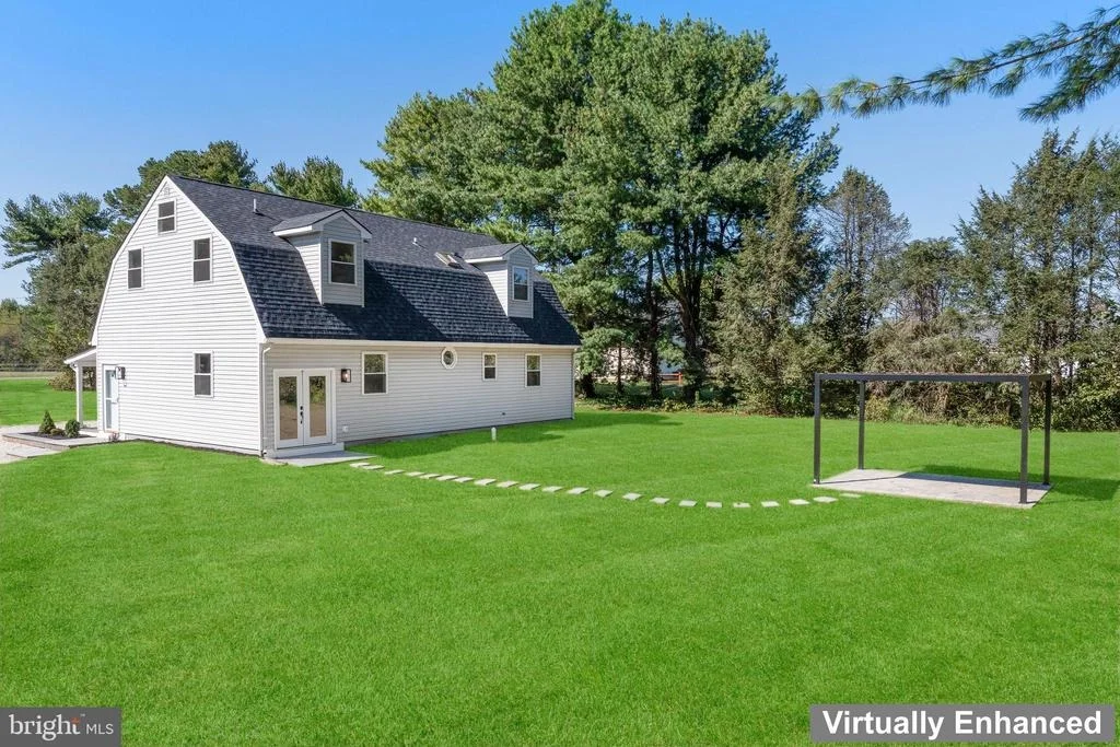 Photo of 420 GARRISON ROAD