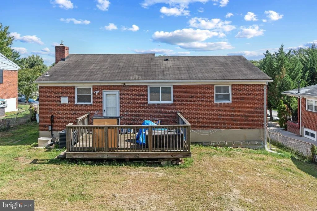 Photo of 1031 WARD STREET