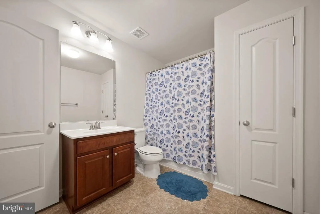 Photo of 9405 LOMAX FOREST DRIVE