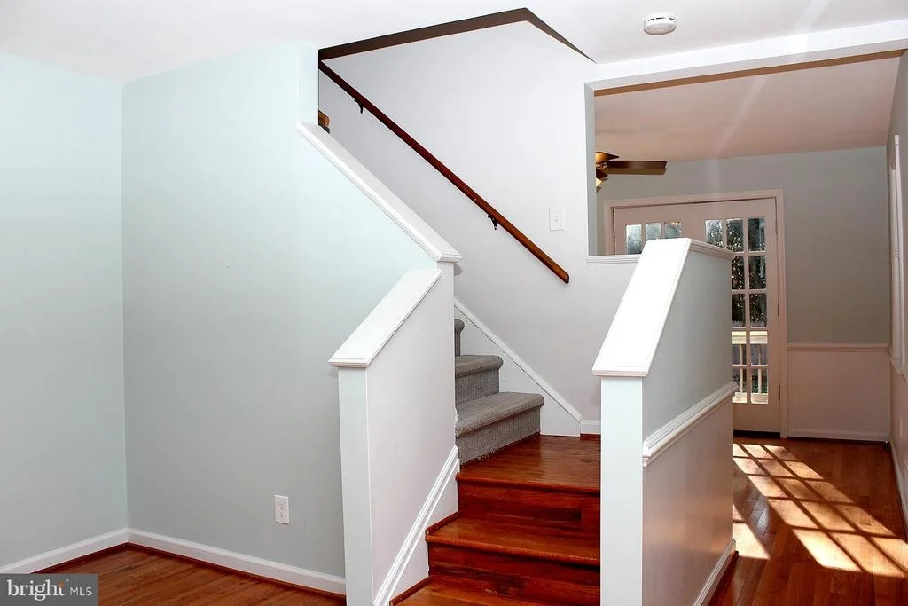 Photo of 719 MAPLETON ROAD