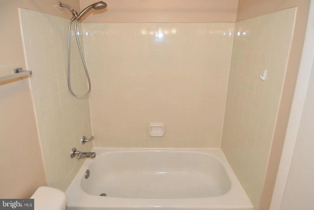 Photo of Unit 1782E at 1782 JONATHAN WAY