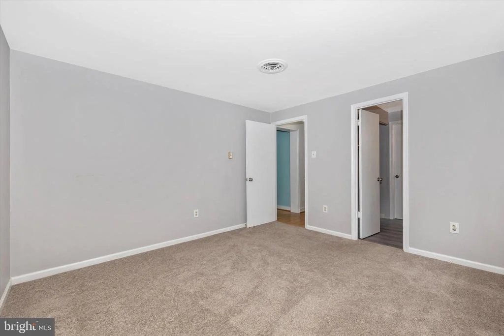 Photo of 820 6TH AVENUE