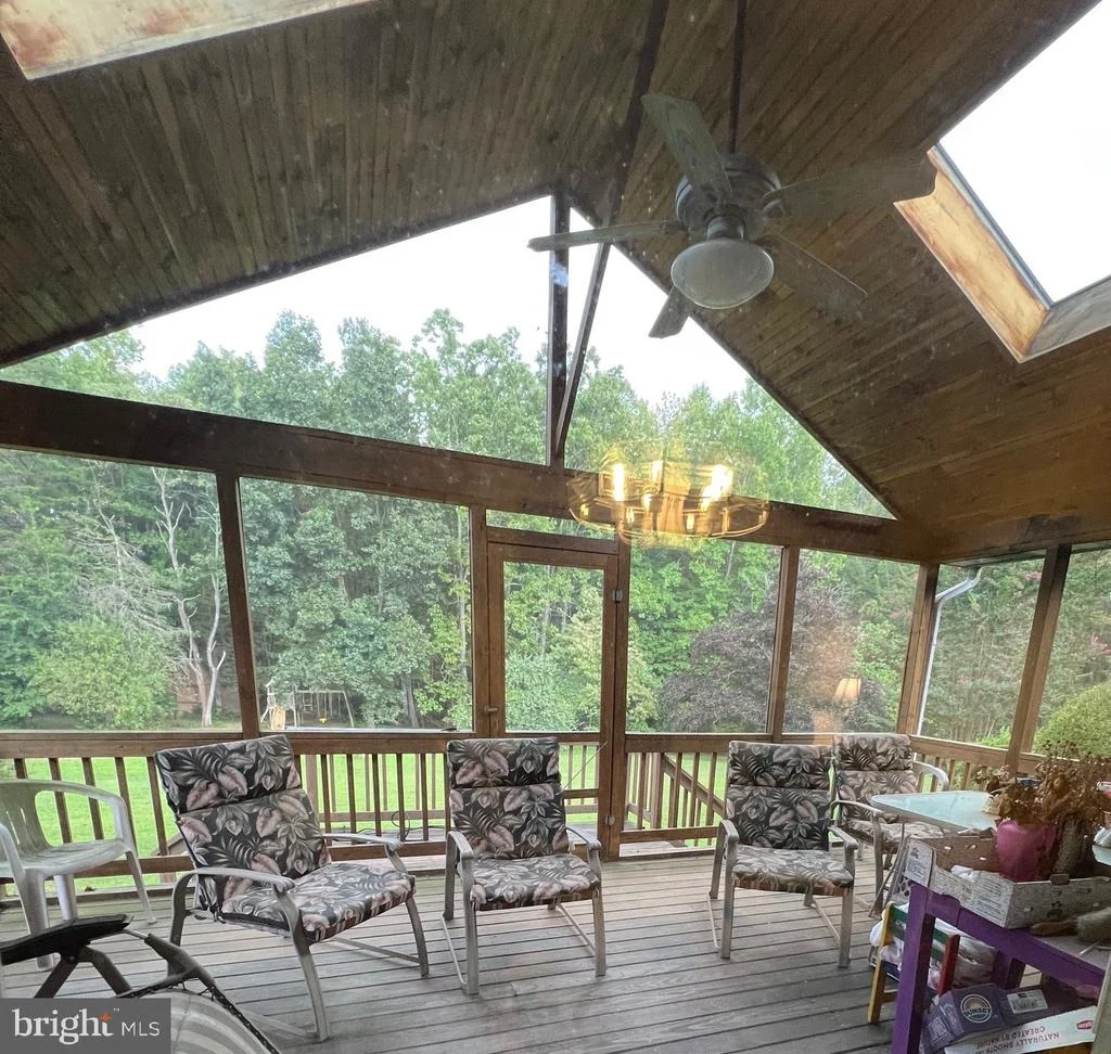 Photo of 6115 CLIFTON ROAD