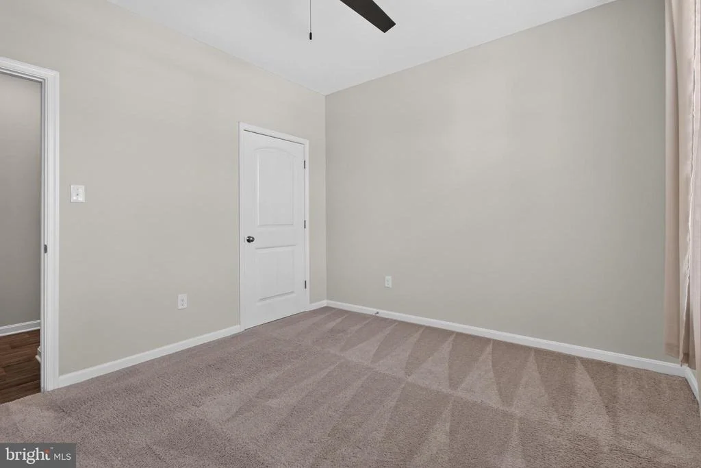 Photo of 20583 SMITHFIELD CIRCLE