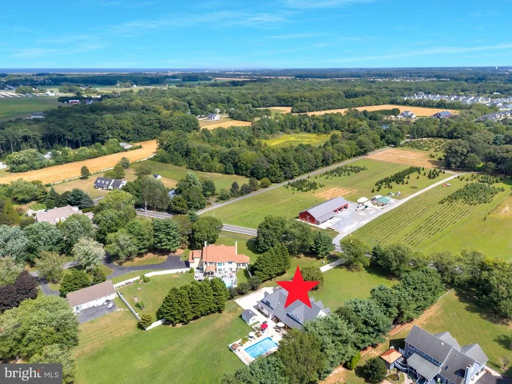 Photo of 16132 HUDSON ROAD