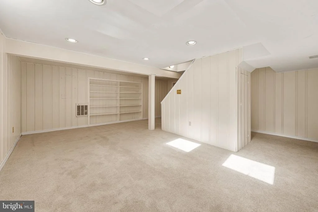 Photo of 1750 OVERLOOK DRIVE