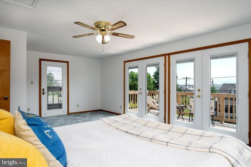 Photo of 8236 BAYSIDE ROAD