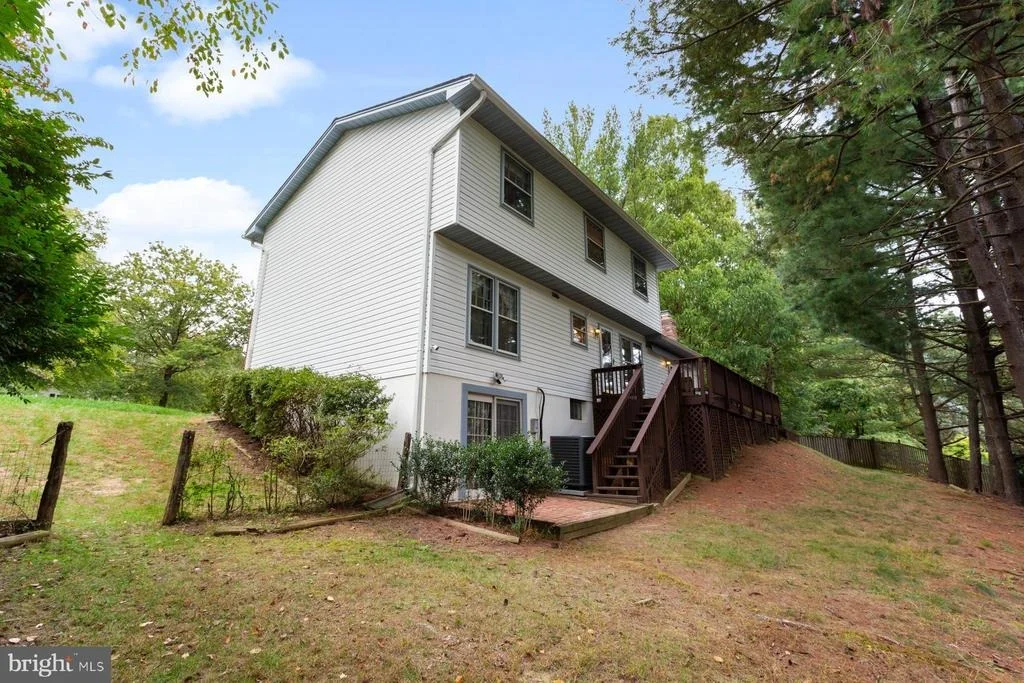 Photo of 19221 GATLIN DRIVE