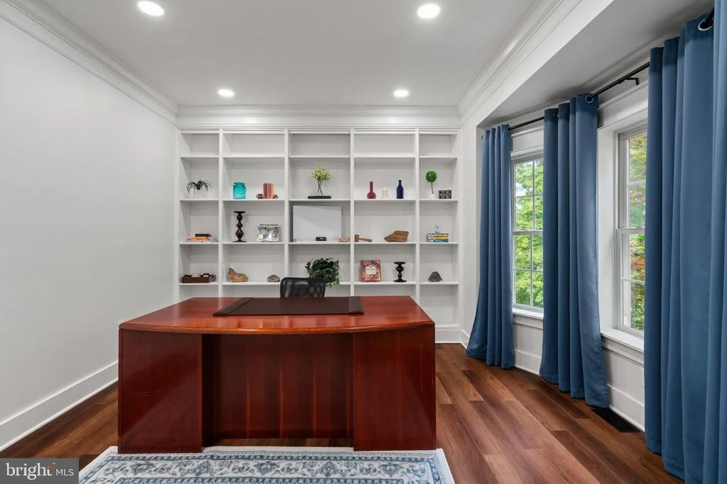 Photo of 208 MARKHAM FARM ROAD
