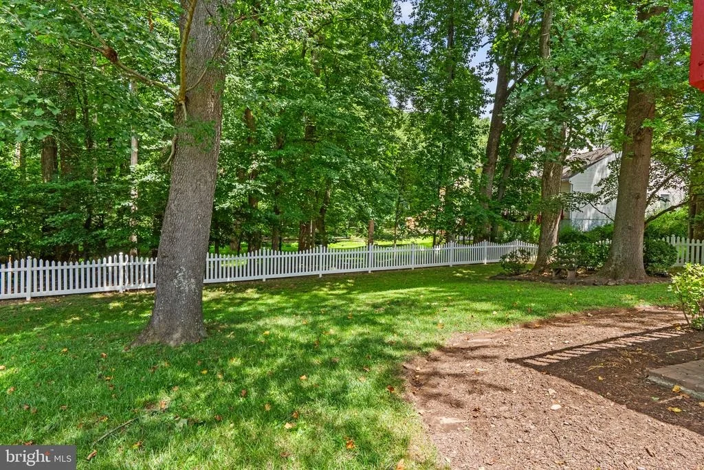 Photo of 2229 DECKMAN LANE