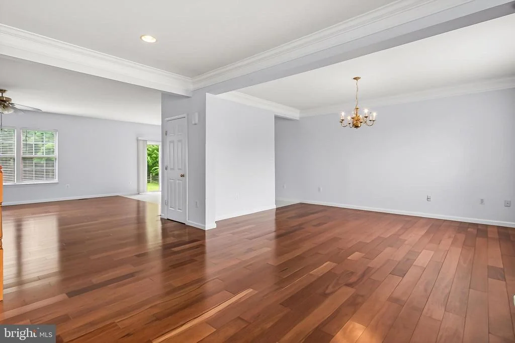 Photo of 25825 SPRING FARM CIRCLE