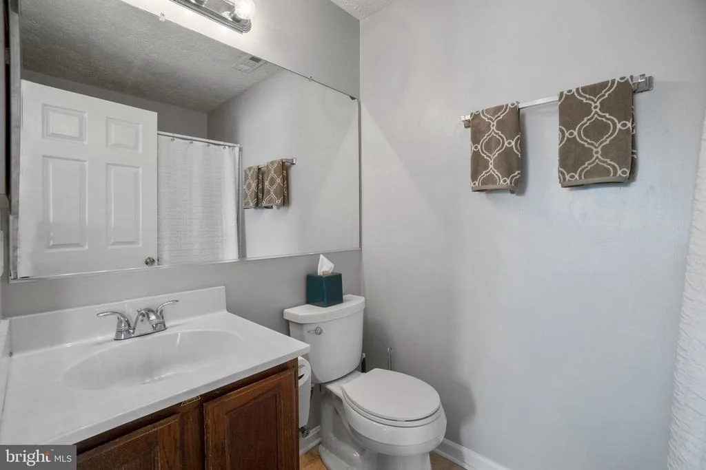 Photo of Unit 2D at 2157 WAINWRIGHT COURT