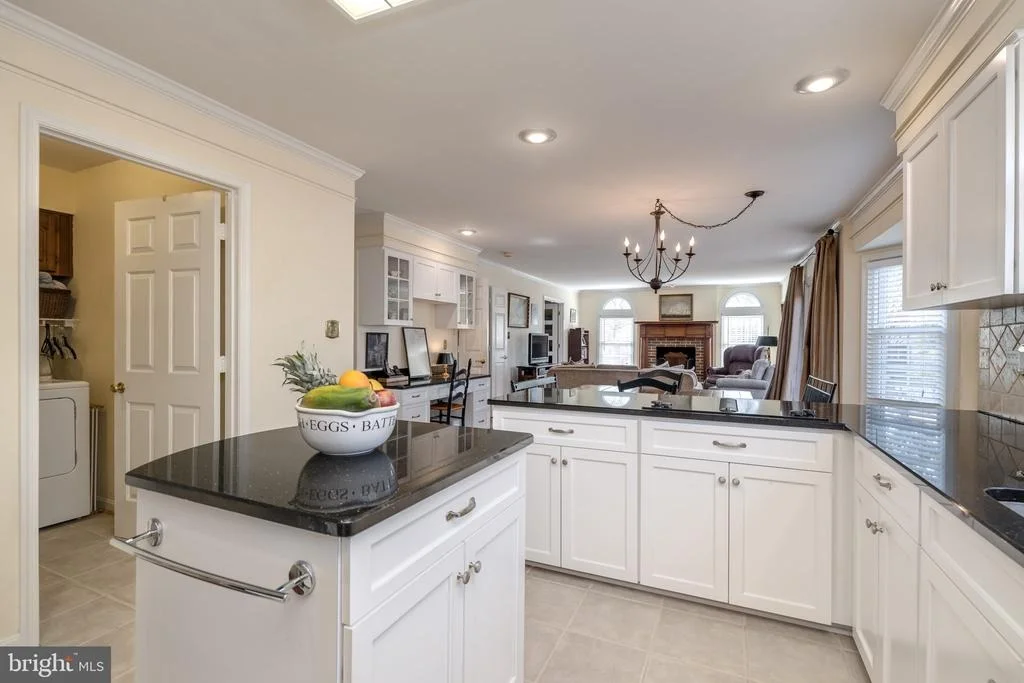 Photo of 7802 LAKELAND VALLEY DRIVE