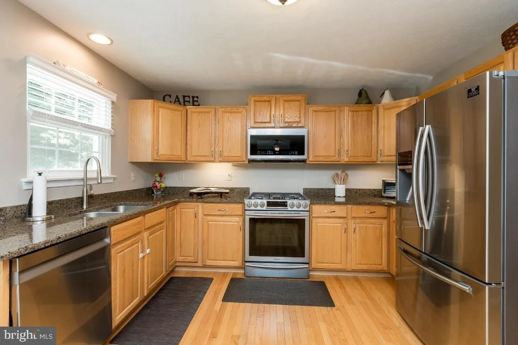 Photo of 4062 LOMAR DRIVE