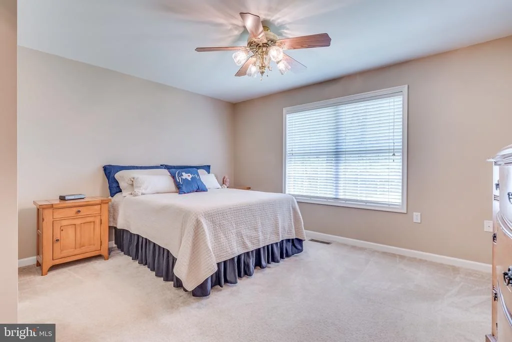 Photo of 476 OAK LEE
