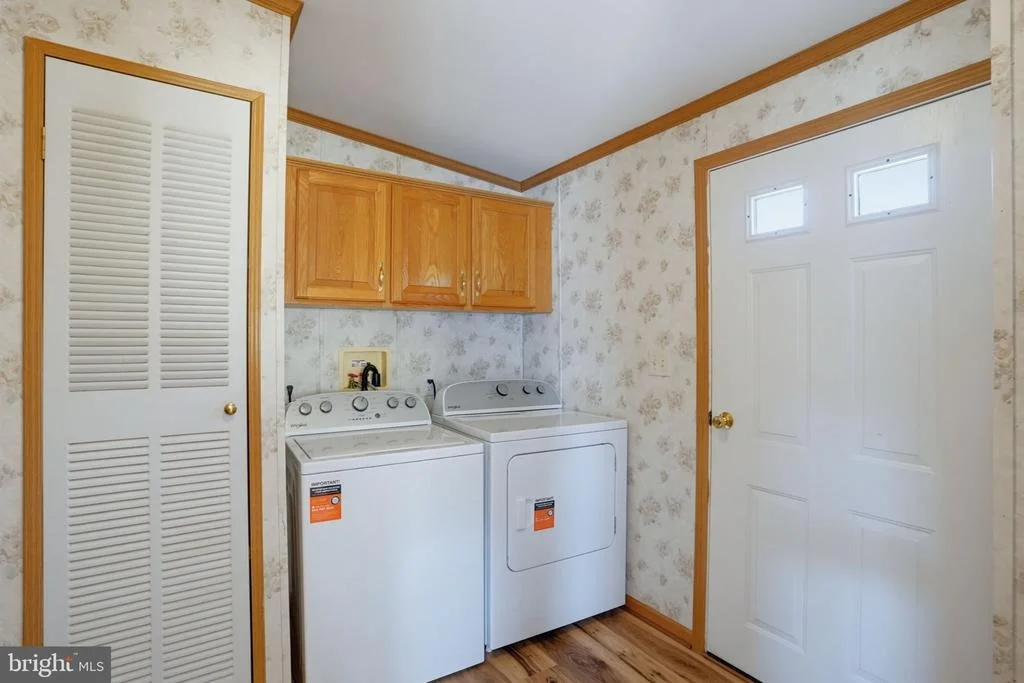 Photo of Unit 211 at 302 FOX POINTE DRIVE