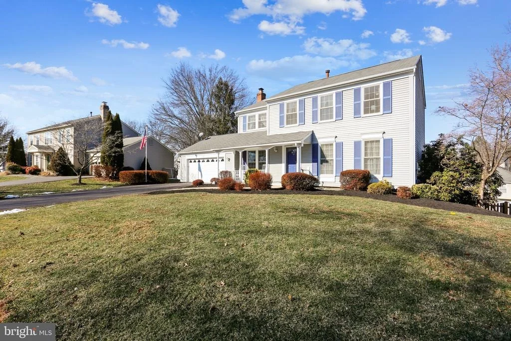 Photo of 915 POINTER RIDGE DRIVE