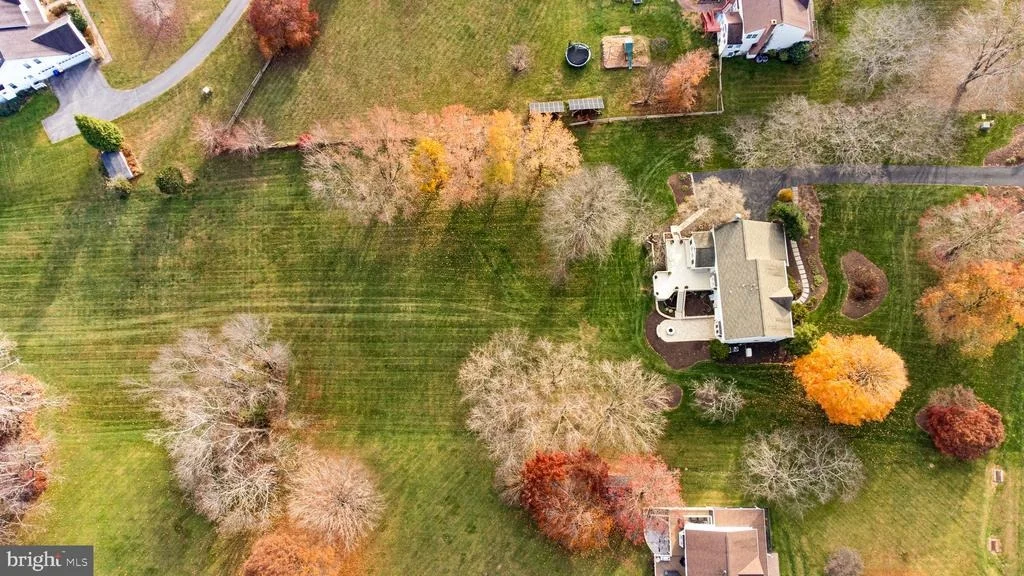 Photo of 9716 HUNTMASTER ROAD