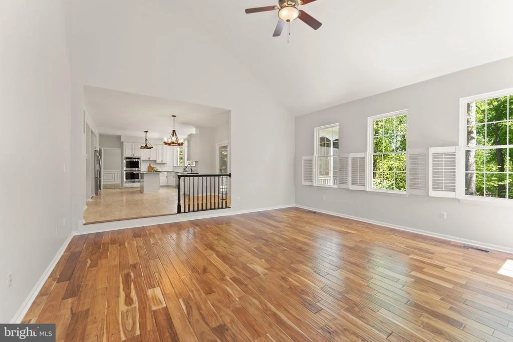 Photo of 817 KENNETH PLACE SE