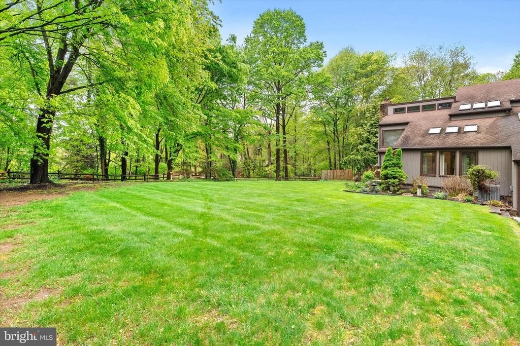 Photo of 621 HANOVER DRIVE