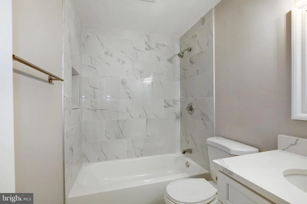 Photo of 3809 HALLOWAY CIRCLE