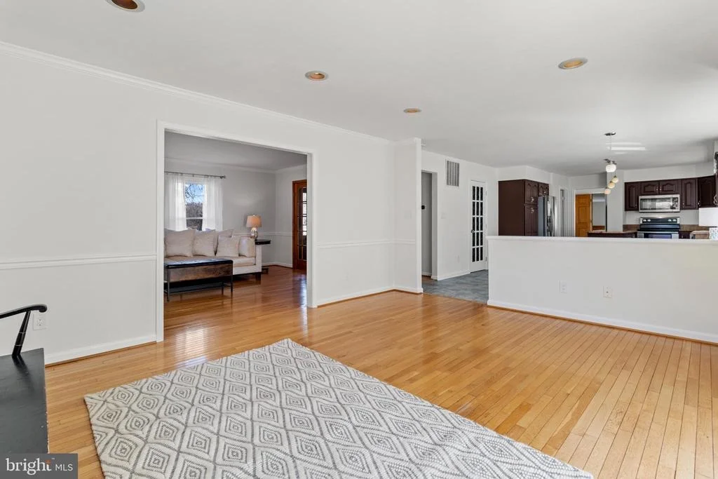 Photo of 3817 MOUNT AIRY DRIVE