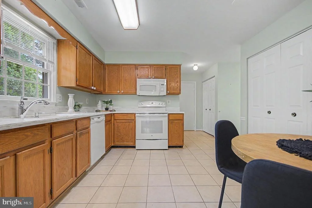 Photo of 804 COXSWAIN WAY