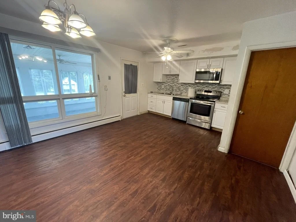 Photo of 1709 GODWIN DRIVE