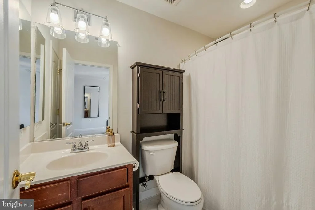 Photo of 17301 ROUNDMONT PLACE